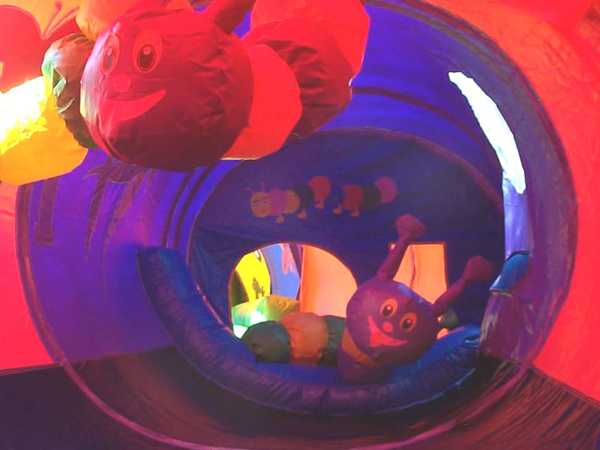 Image Clyde Inside Wormtown