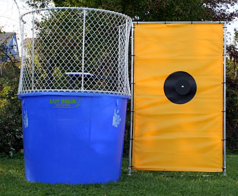 Image of econ Dunk tank 1